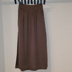 Aritzia Wilfred Gabrielle skirt